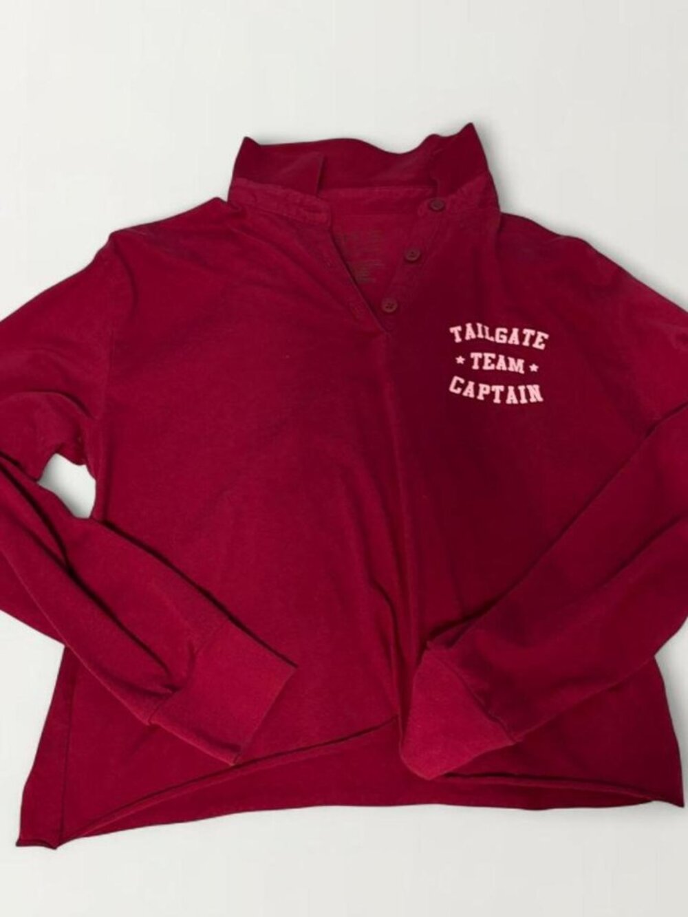 'TAILGATE TEAM CAPTAIN' Burgundy cropped collared long sleeve shirt